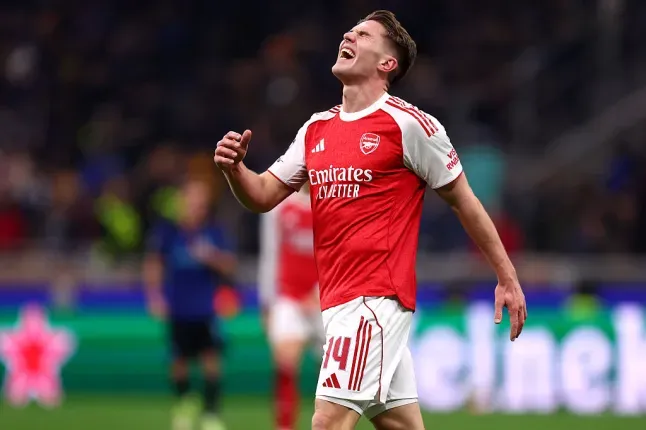 开云官方网站-阿森纳旧将：别让哲凯赖什单干，全队要像喂亨利那样喂饼