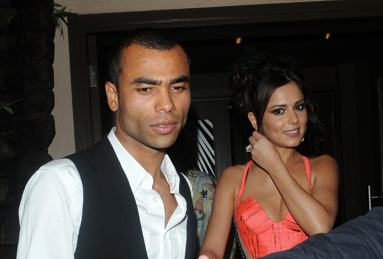 前英格兰国脚:我在科尔之前与谢丽尔约会,但我让别的女孩怀孕了