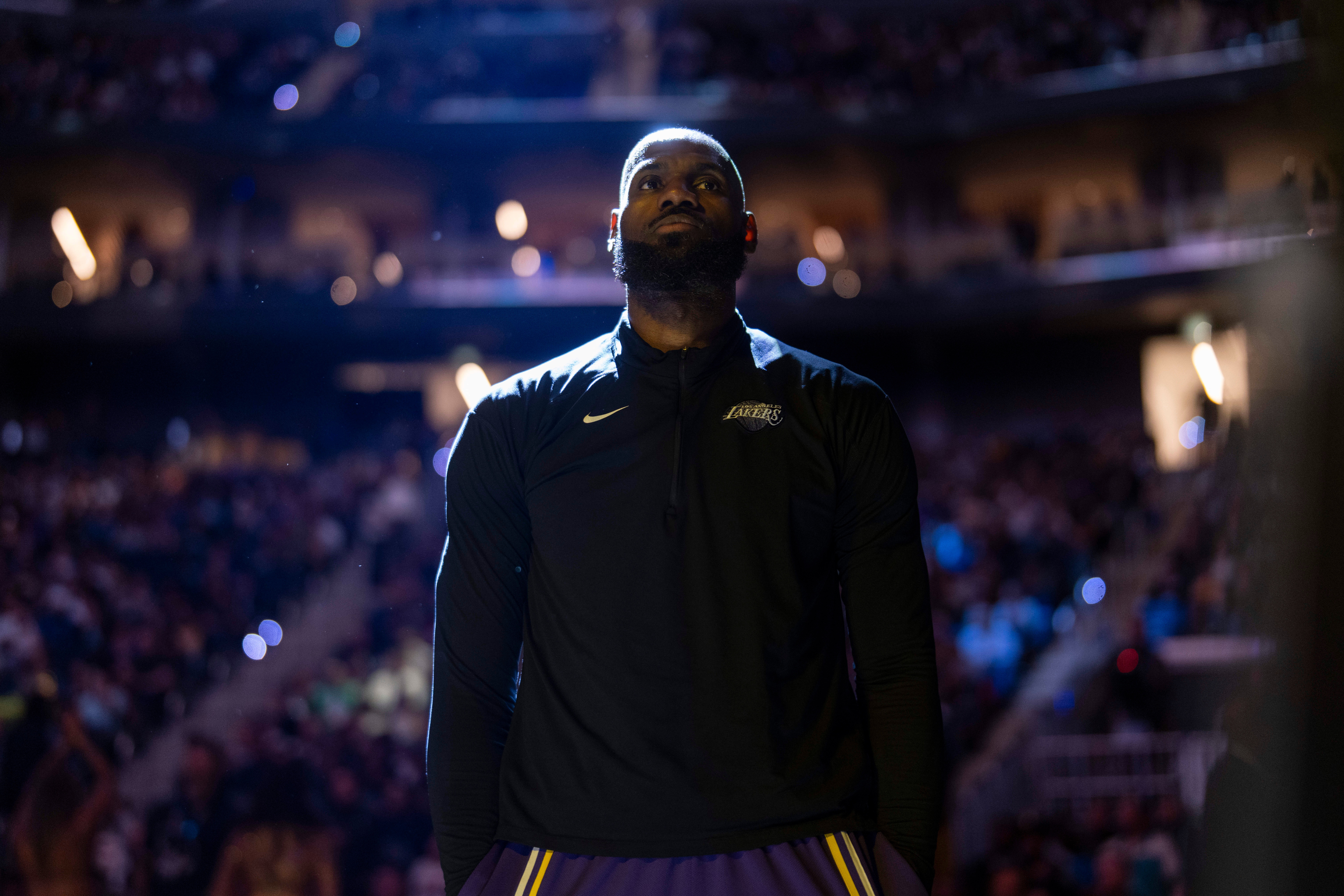 开云官方网站-第23年！雷迪克：综合考量 詹姆斯度过了一个非凡赛季