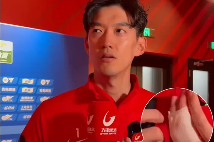 开云官方网站-赛前热身手指脱臼,颜骏凌:还有点疼,但不影响后续比赛